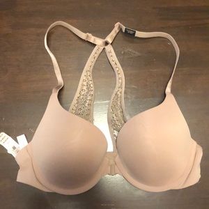 32 B VS bra